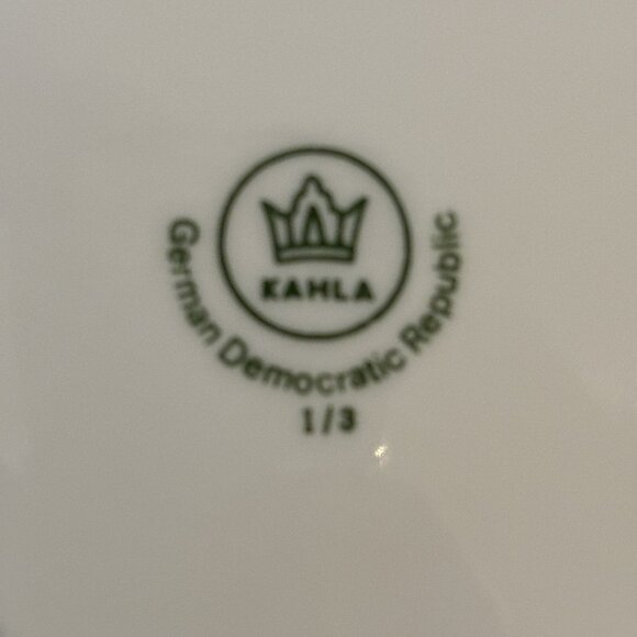 Vintage Kahla Porcelain Side Plates Fruits & Nuts - Picture 3 of 9